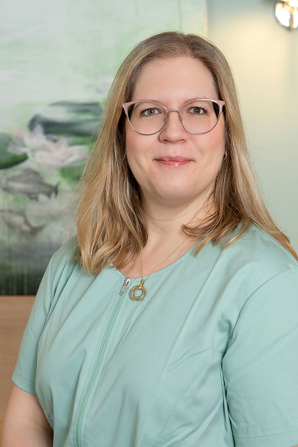 Jasmin Lamsbach